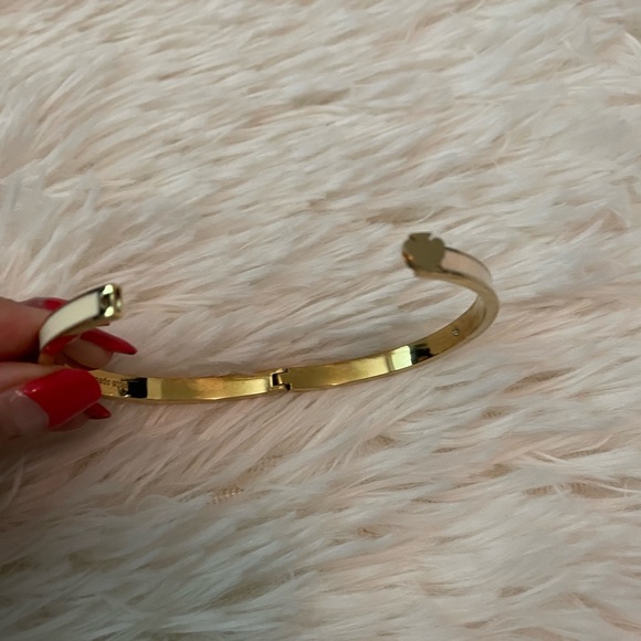 Elegant Kate spade bangle bracelet - Picture 5 of 7
